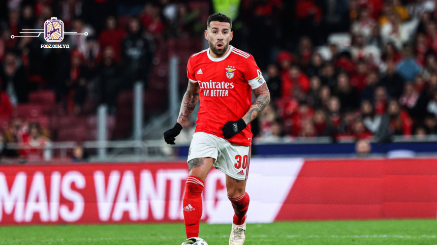 Nicolás Otamendi1