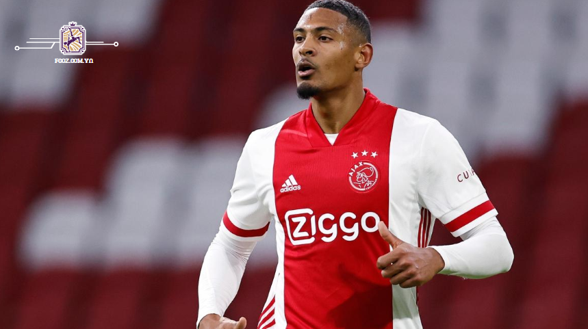 Sébastien Haller1